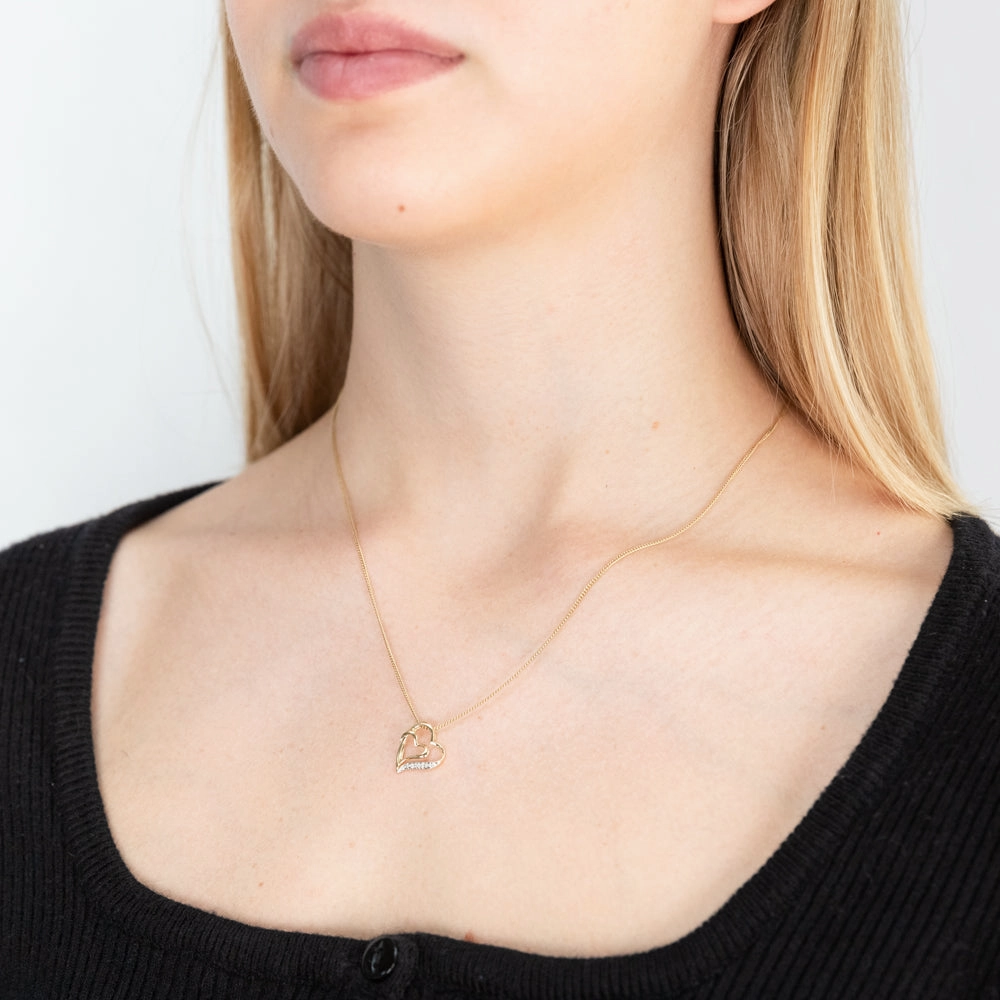 9ct Elegant Yellow Gold 2 Diamonds Heart Pendant