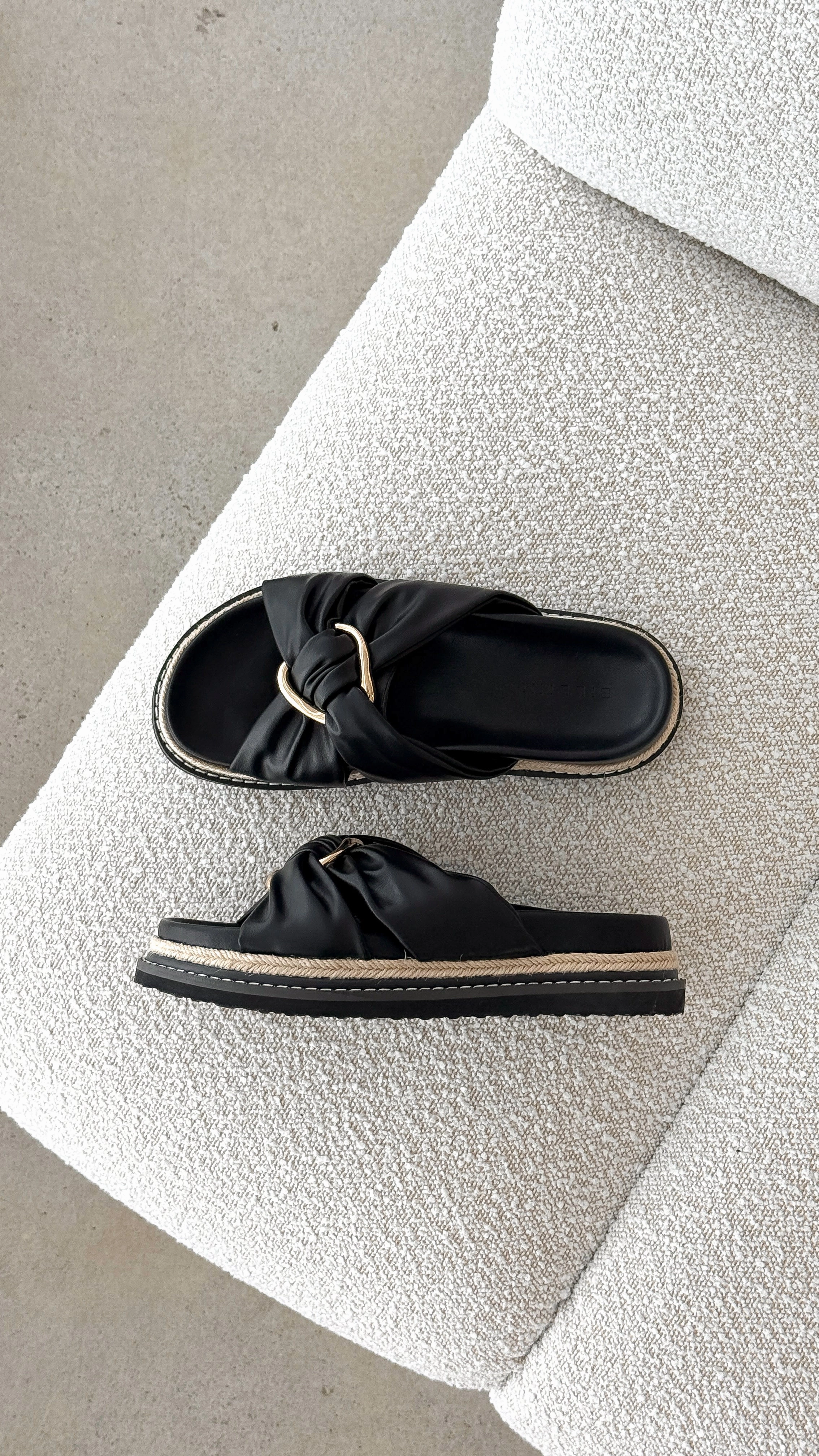Ambrose Slides - Black