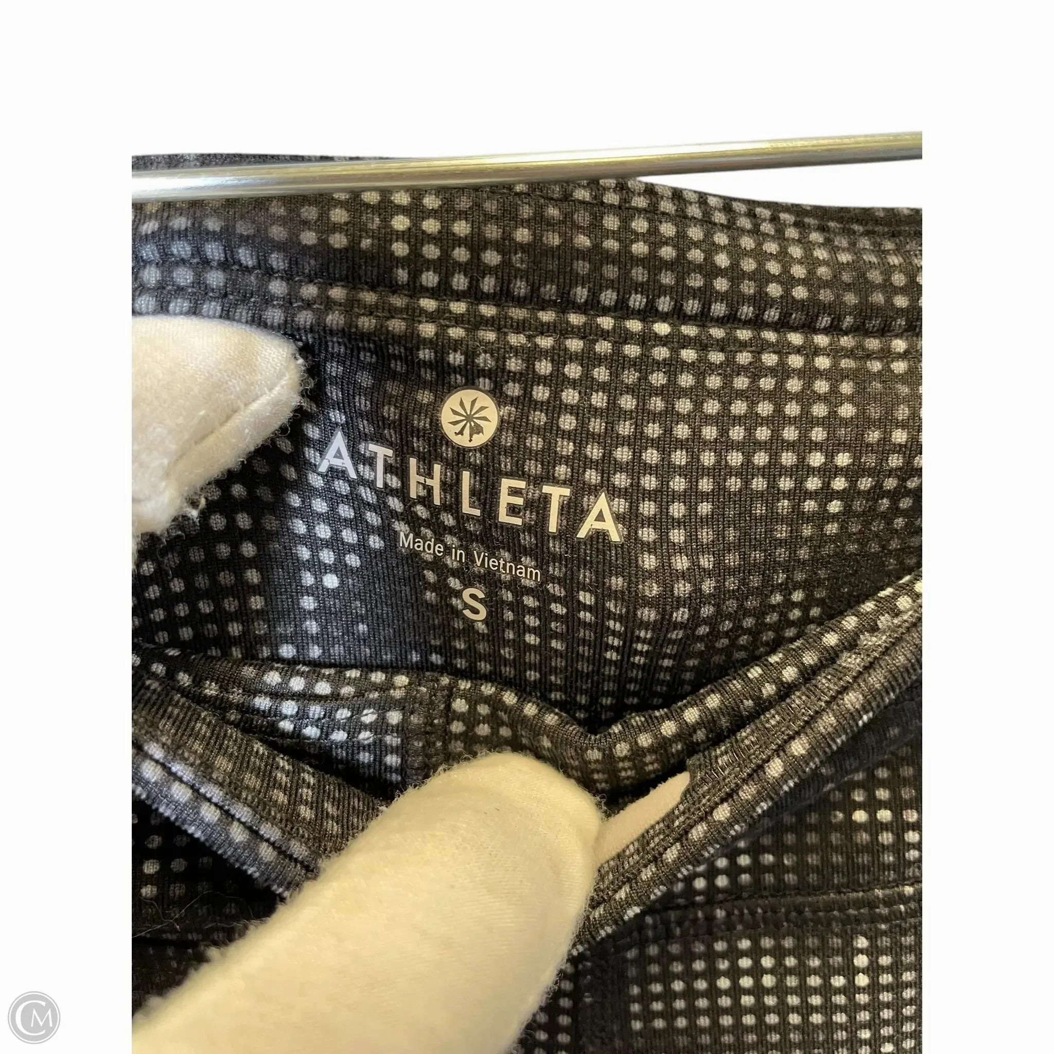 Athletic Capris By Athleta In Black & Grey. Size: S