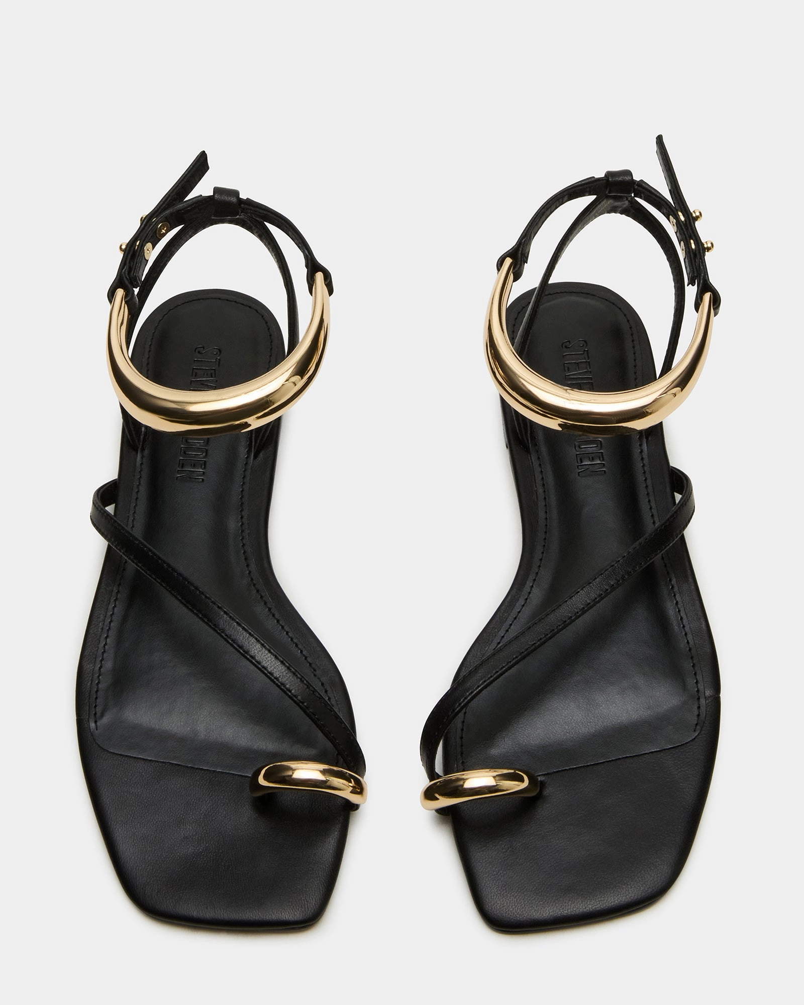 ODYSSEY BLACK LEATHER