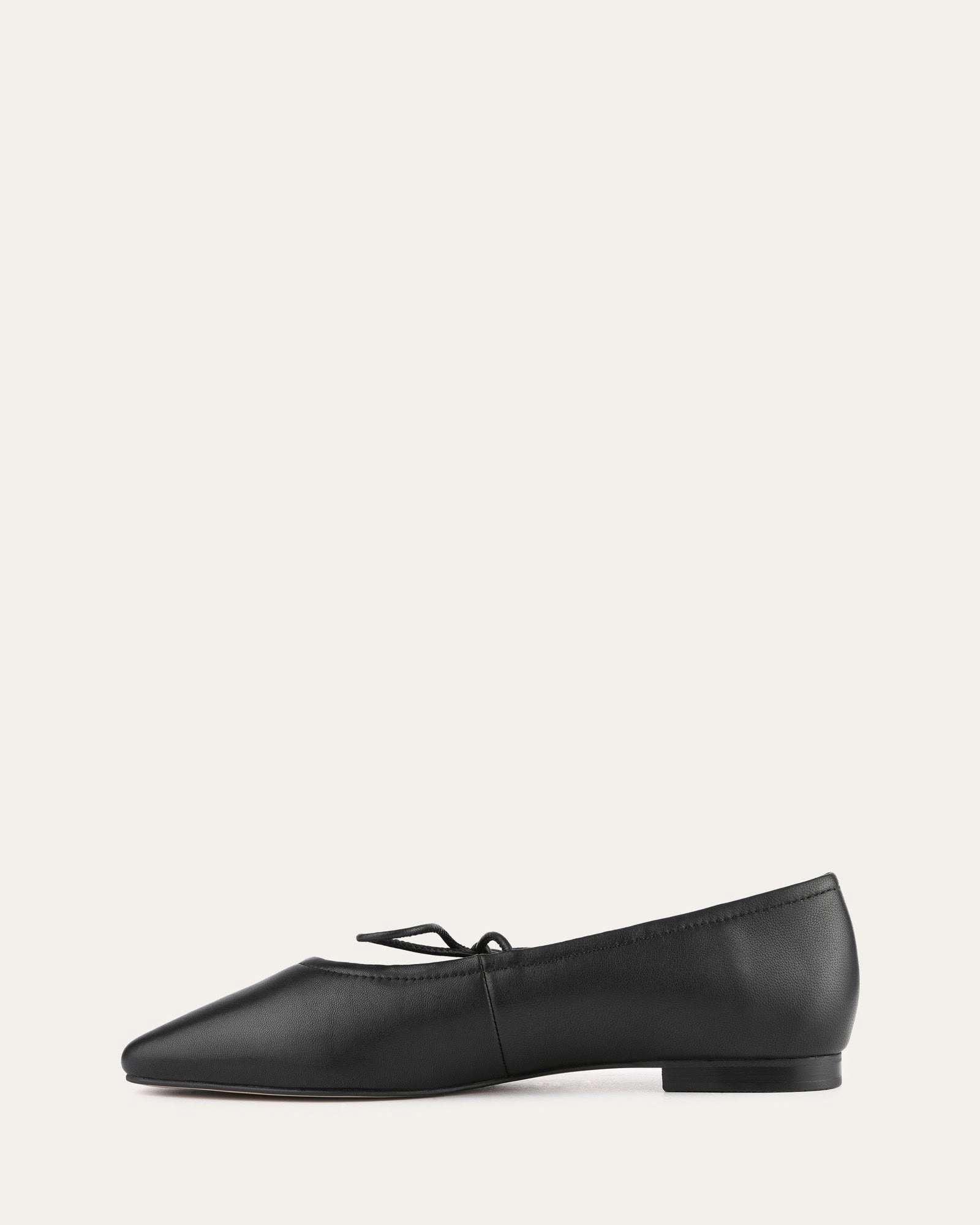 PETAL CASUAL FLATS BLACK LEATHER