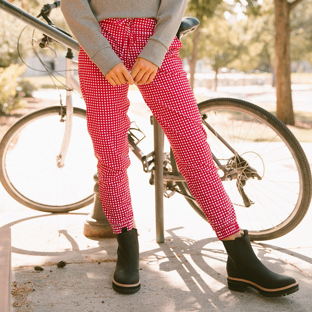 Red Gingham Jetsetters