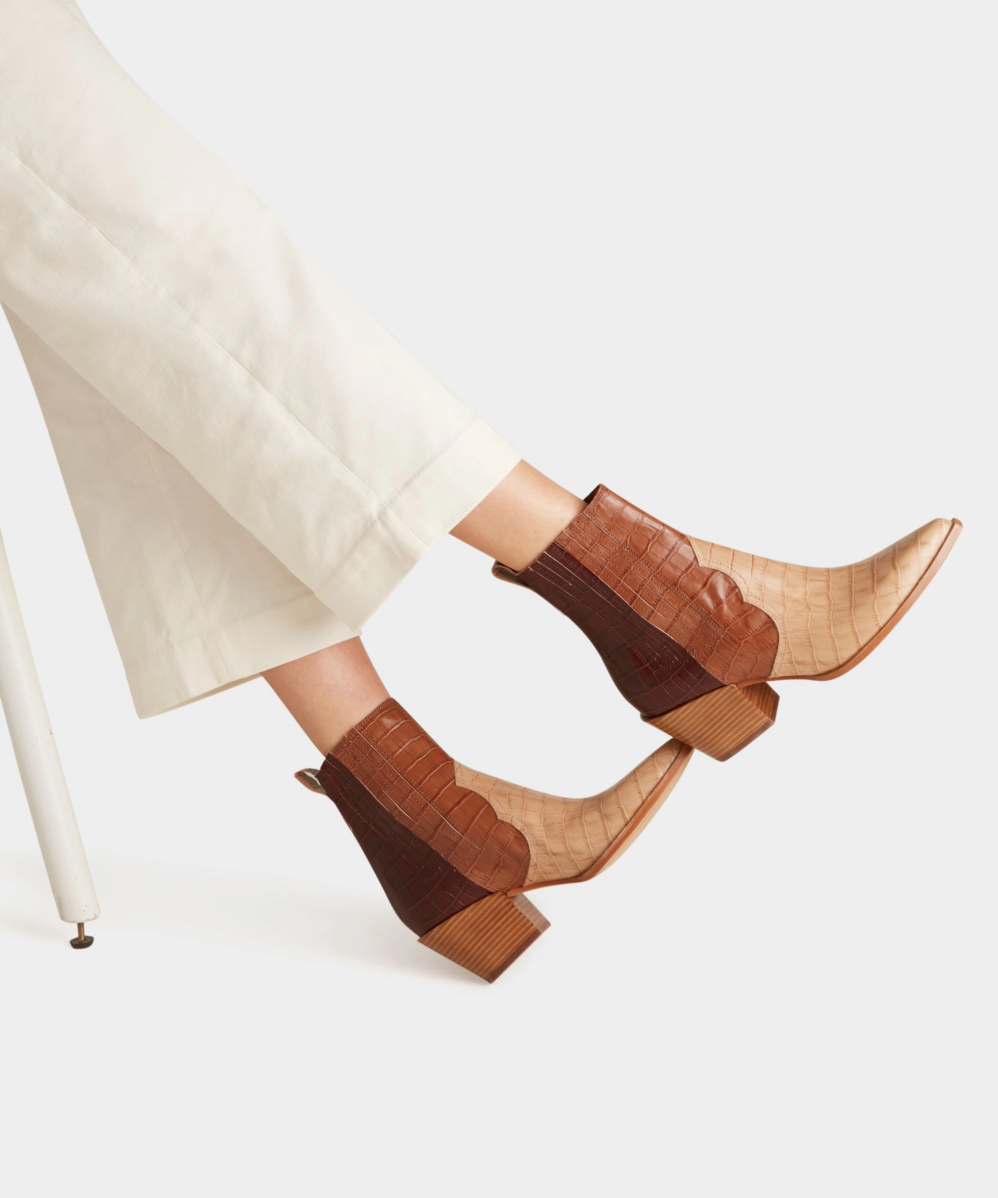 SERNA BOOTIES BROWN MULTI CROCO PRINT LEATHER - re:vita